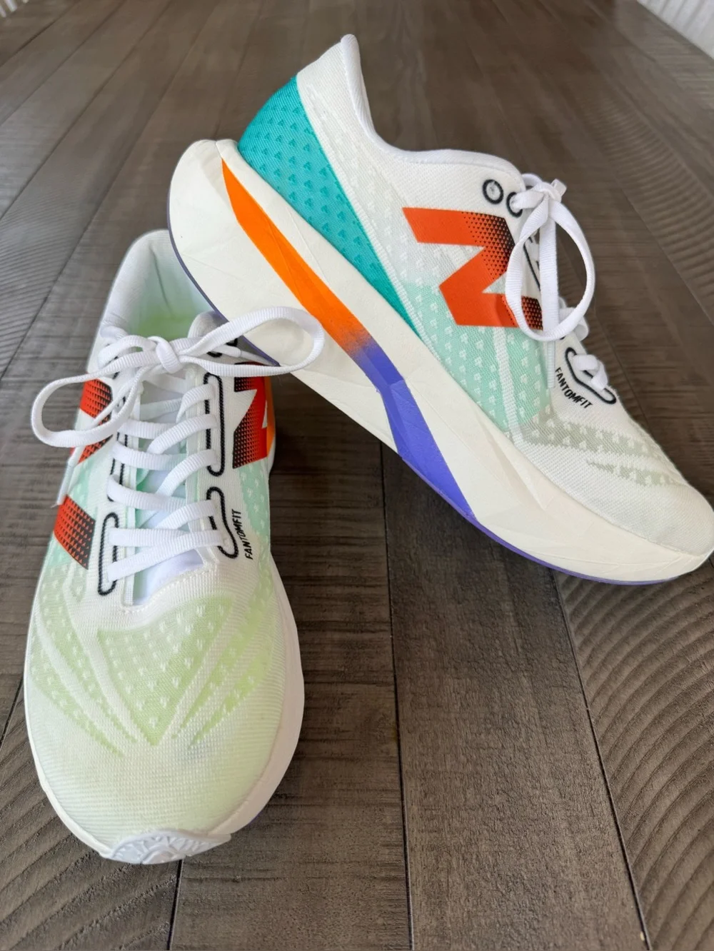 New Balance FuelCell SuperComp Elite v4 Men’s Size 9.5 (D)